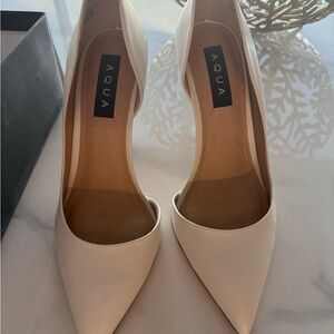 Aqua Women's Elegant Cream Heels